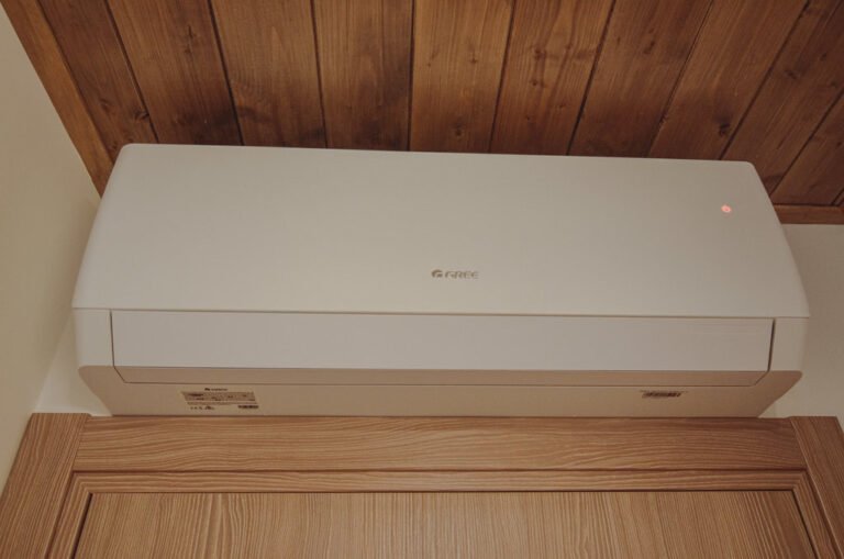 Skaceluv dum