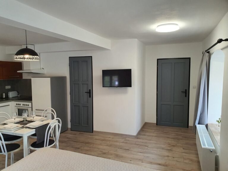 Apartmany cerny kohout