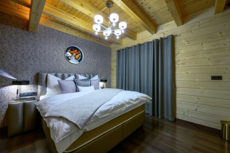 Pillow house montibus