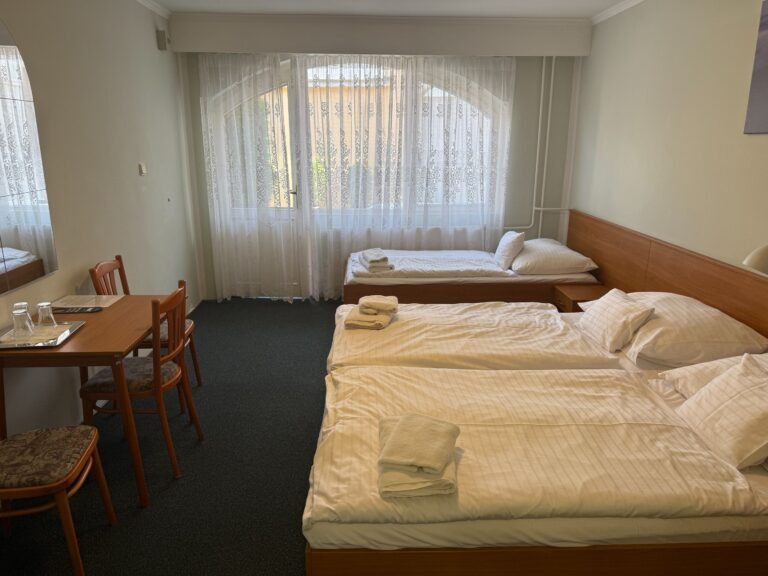 Hotel sturovo atrium