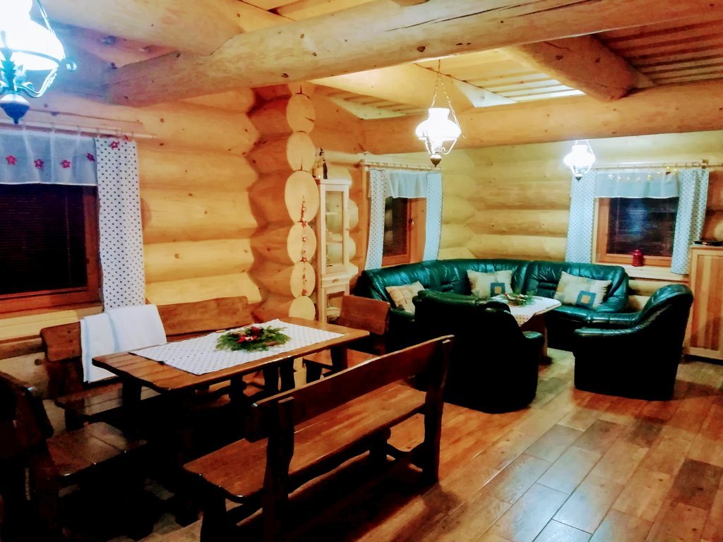 Zruby pod holou — foto 1
