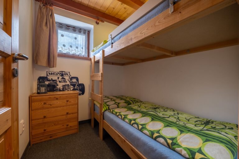Apartman 246