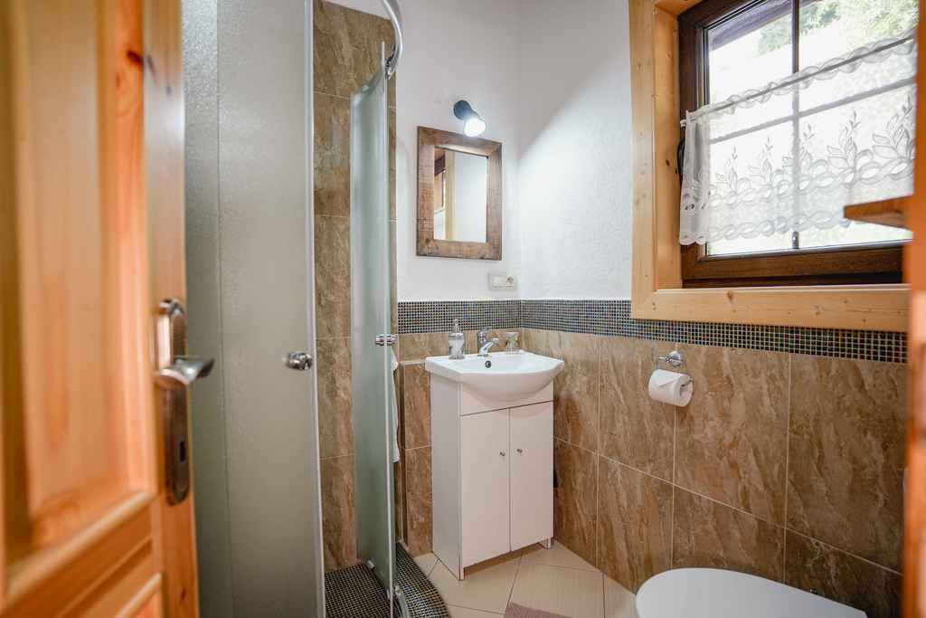 Drevenica u kovacov — foto 7