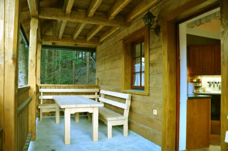 Chaty pod louckou