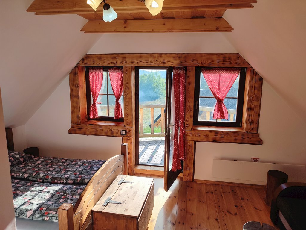 Lesnanska chata — foto 3